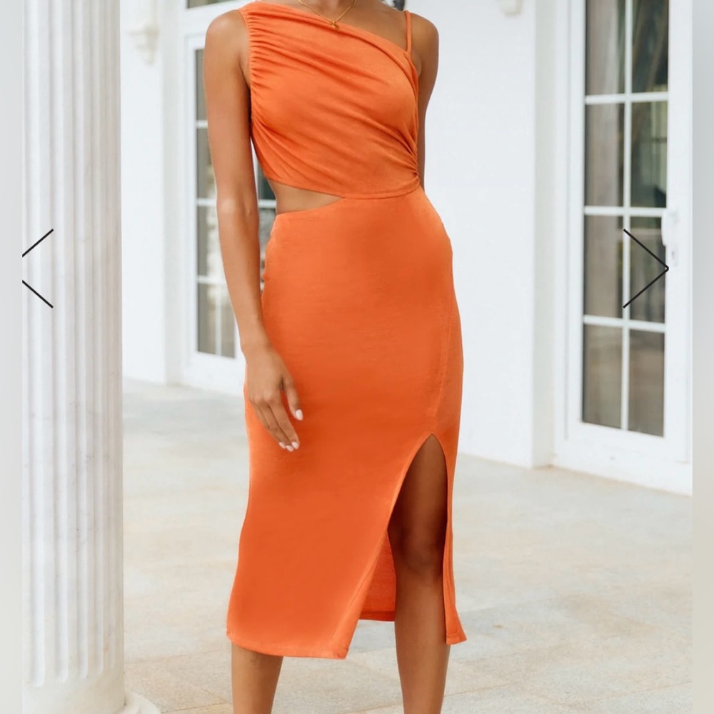 Hello Molly block it out midi dress